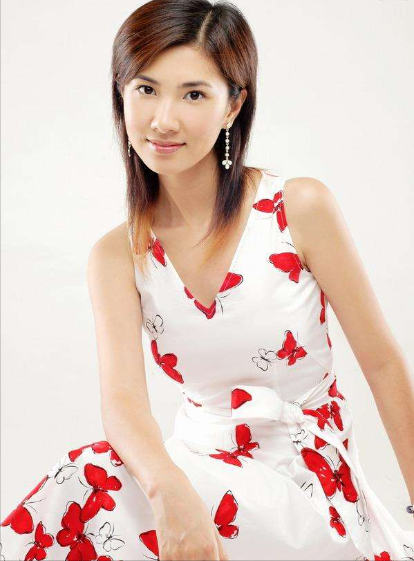 边潇潇，边潇潇，性感魅力写真<组图>（边潇潇电视剧大全最新）