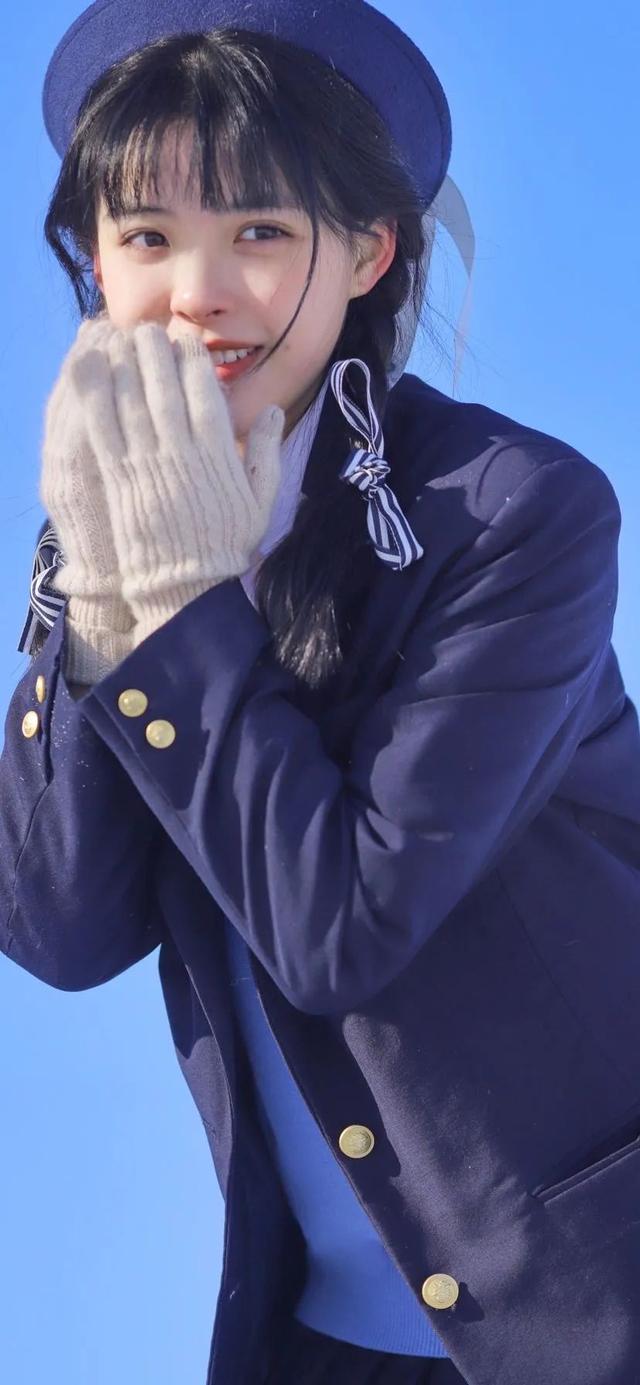 抖音很火的图，抖音很火的图片加文字（超好看的抖音热门潮图壁纸精选）