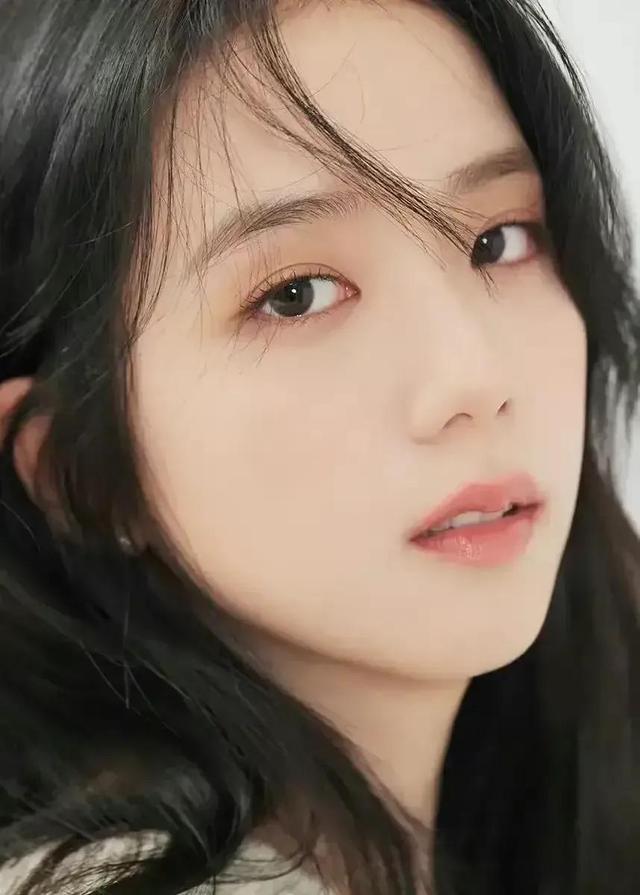 沉鱼落雁闭月羞花分别是指谁，沉鱼落雁闭月羞花分别指的是谁（沉鱼落雁鸟惊喧）