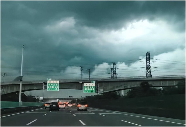 最恐怖的云，最恐怖的动物（河南出现神秘“糙面云”）