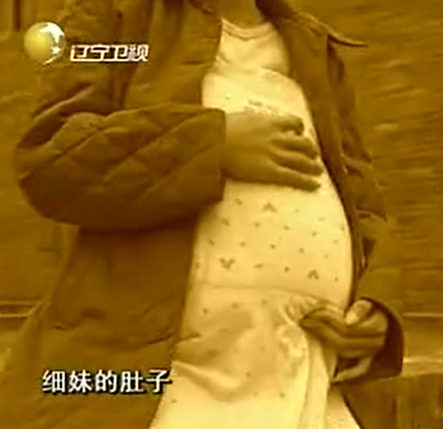 我的肚子是这样的，我的肚子是这样的作文（09年广东女子挺55公斤巨肚图片）