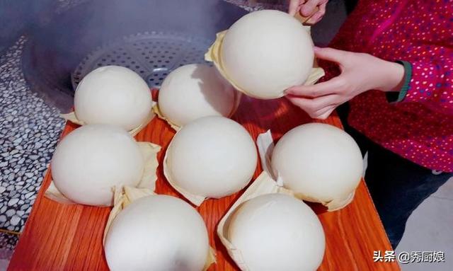 安琪酵母怎么用才能蒸好馒头，馒头蓬松香软有嚼劲