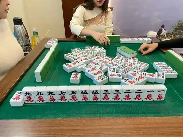 打麻将为什么感觉要么连着赢，要么连着输？