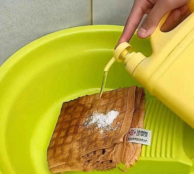 除水垢土方法，除去水垢方法（分享16个生活小妙招）