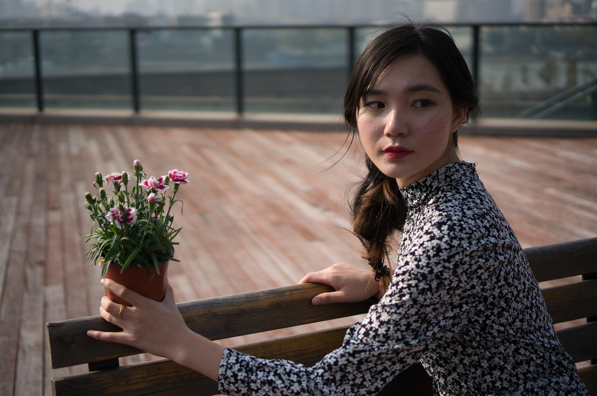 换发型的软件是什么啊（有发型特效APP推荐）