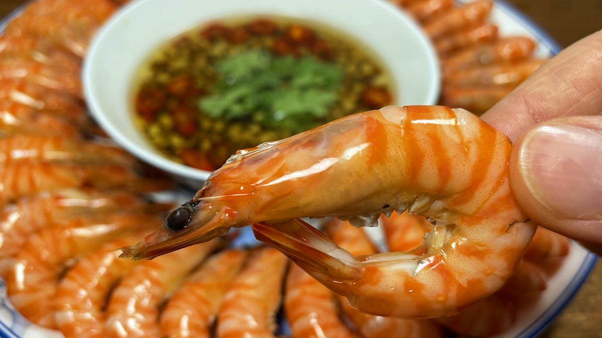 虾怎么煮好吃，虾怎么煮好吃又营养（虾肉鲜嫩入味又好吃）