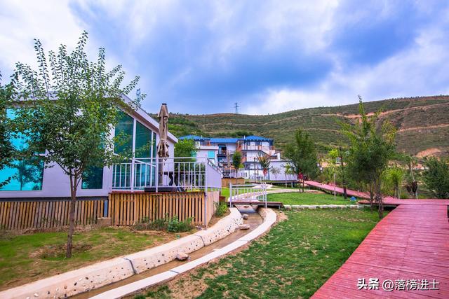 星空休闲中心中国城市排名第一是哪个城市，中国看星空最佳地点（甘肃定西北斗星空营地）