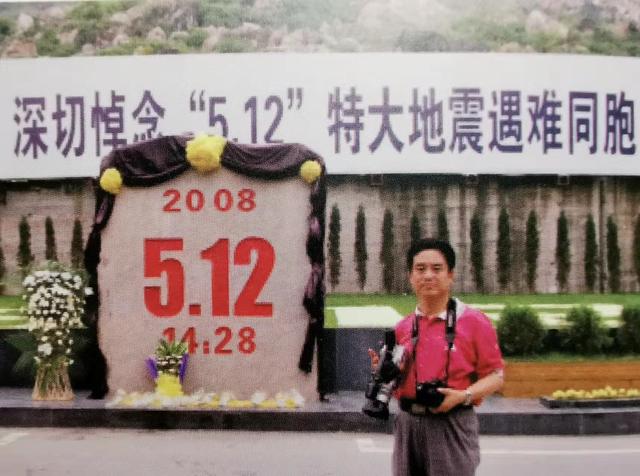 除夕幽默搞笑拜年祝福短信，除夕幽默搞笑拜年祝福短信图片（别样的年关 新春的慰语）