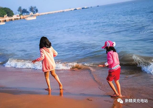 用Photoshop剪裁图片的方法，怎么用photoshop剪裁图片（如何用最简单的方法解决图片构图的问题）