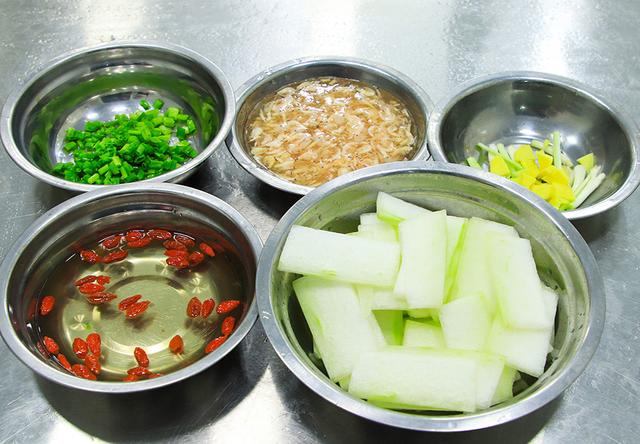 入伏吃什么，入伏吃什么养生驱寒（也要吃这5种食物）
