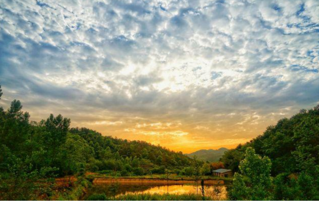 遇到鬼的真实案例（2003年安徽村民遭雷击烧死）