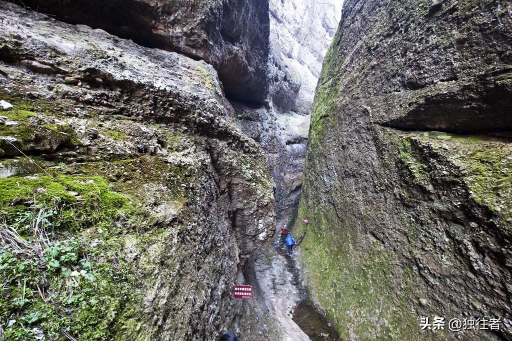 皖西大裂谷风景区，六安皖西大裂谷风情谷（罕见的山裂奇观）