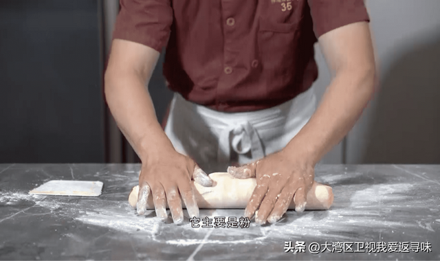 广州南乳鸡仔饼，品尝广东四大名饼之一鸡仔饼