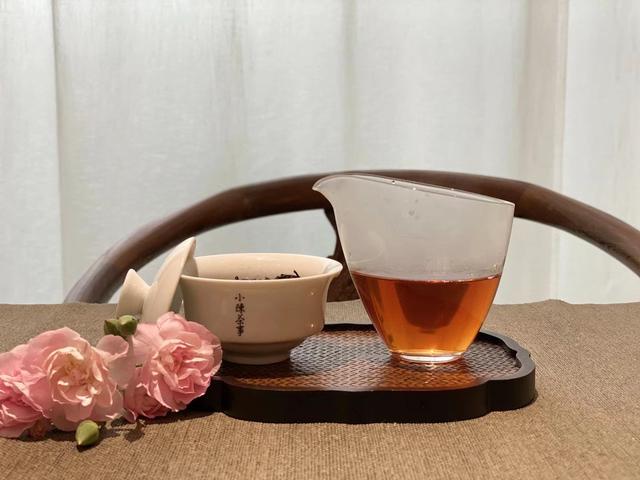 大红袍是红茶还是绿茶，大红袍算高档茶吗（茉莉花茶是绿茶）