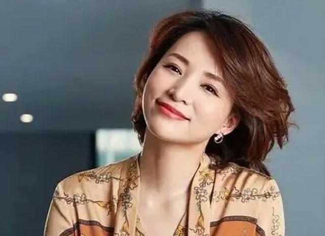 上海“隐形富豪”密春雷：白手起家到身价60亿，妻子是央视女神