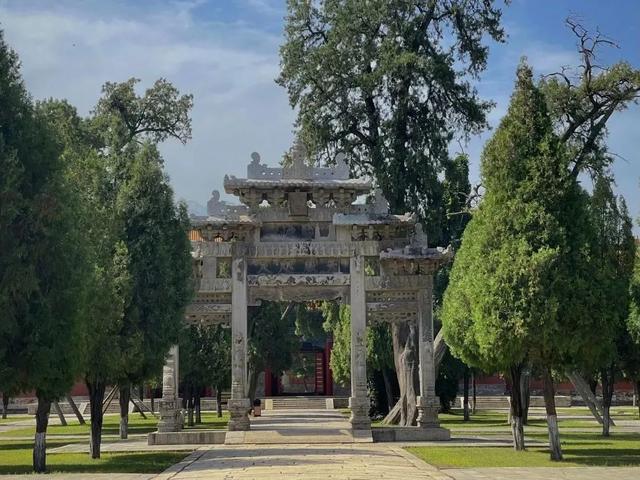 西安华山风景区，陕西华山旅游自助游攻略路线图（收藏！华山国庆旅游全攻略~）