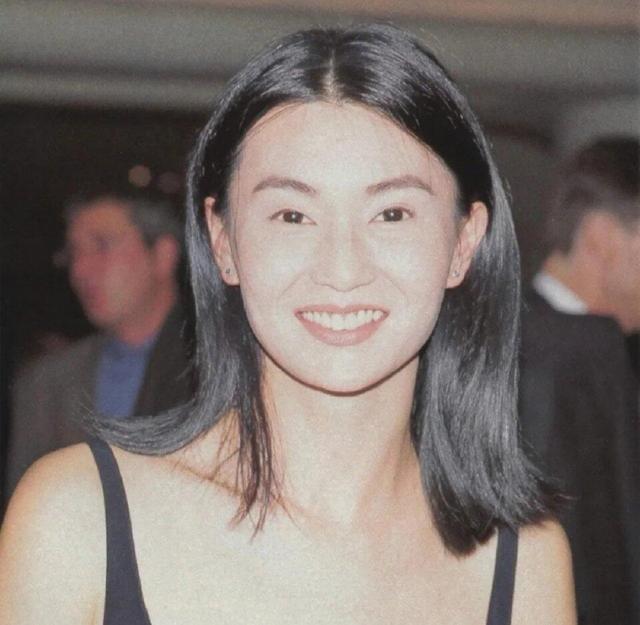 张曼玉面相分析，张曼玉与刘嘉玲的面相更有福气（才懂什么是名副其实的“皮相美人”）