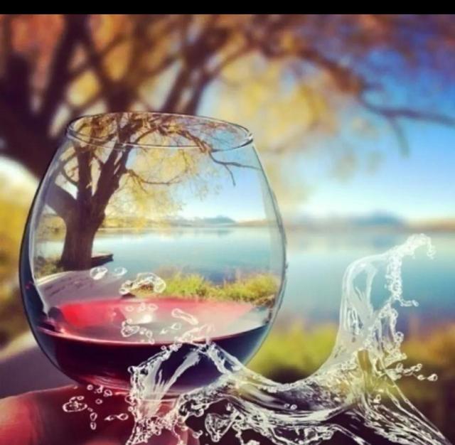 幽默经典短笑话睡前故事，据说此笑话深受女士的喜爱