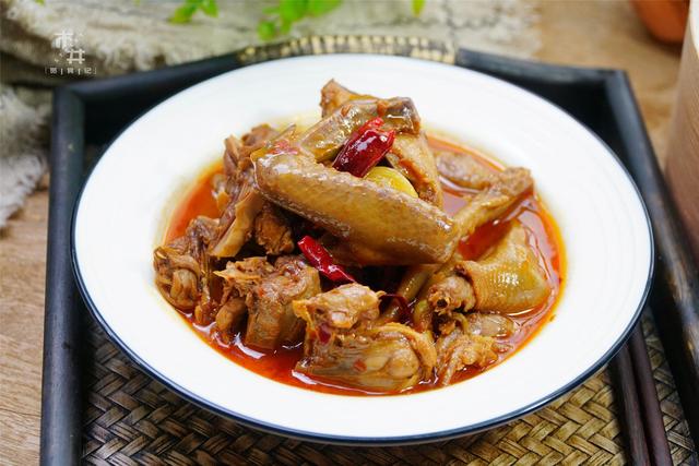 夏天可以吃羊肉吗，夏天可以吃羊肉吗 夏天清炖羊肉怎样做（建议少吃猪肉羊肉）