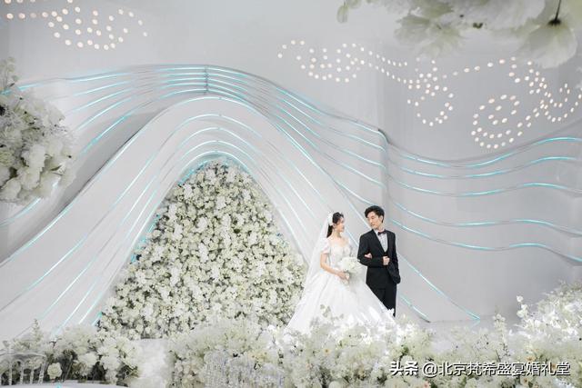 2022新娘婚礼表白词简单感动 婚礼上新娘对新郎说的话，2022新娘婚礼表白词简单感动（送她一个“新娘房”情话精选）