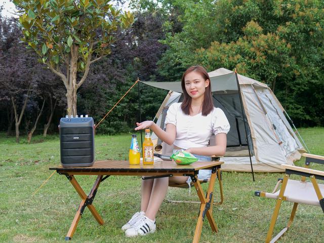 哪有美化声音的唱歌软件，去歌声的软件（用了一台户外露营的音箱）