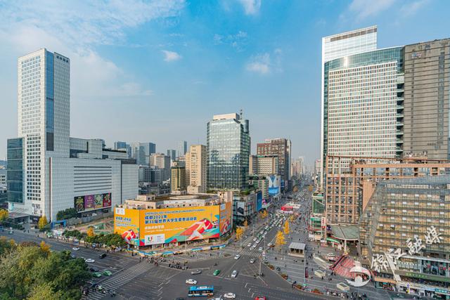 春熙路在成都哪个区，春熙路在哪个区（锦江区春熙路入选首批国家级旅游休闲街区公示名单）