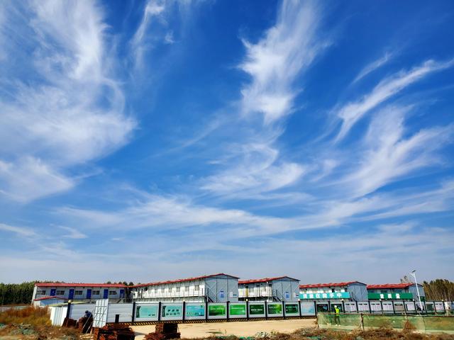 周末最暖心短句，周末暖心的短句（感动朋友圈的周末问候语）