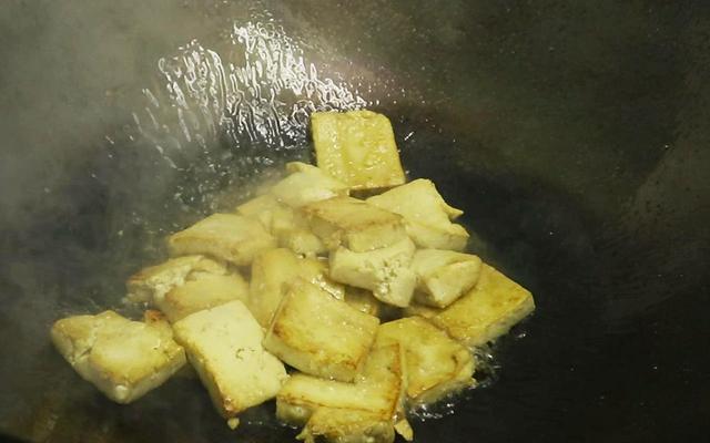 菠菜和什么菜搭配是最佳，菠菜十种最佳吃法（把全家老小钙都补足了）