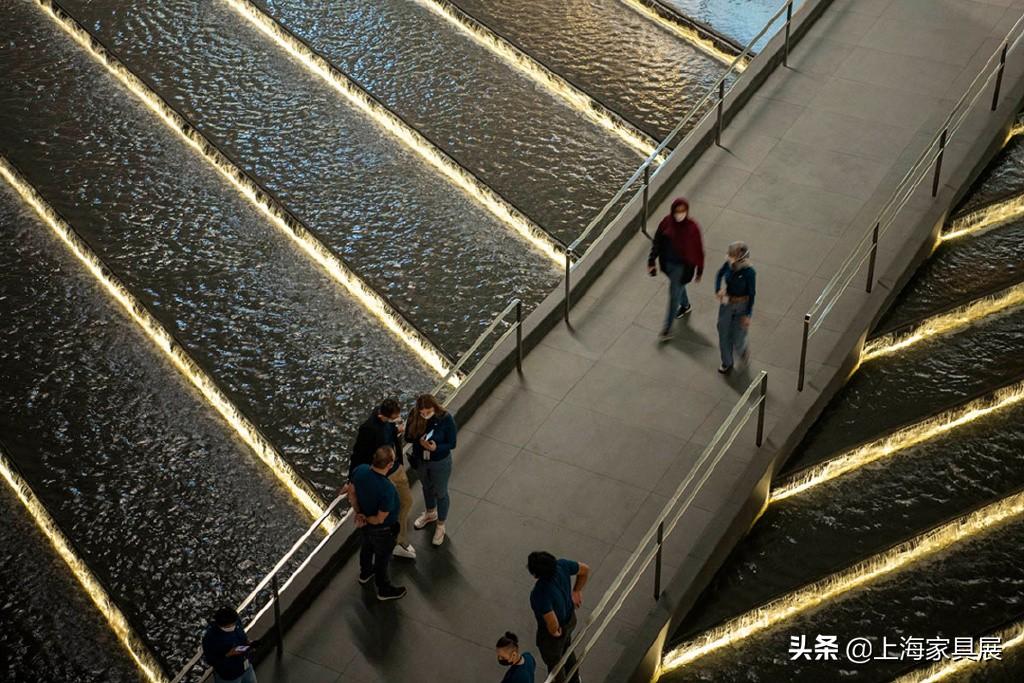 苹果旗舰店(怎么辨别苹果手机是不是翻新机)