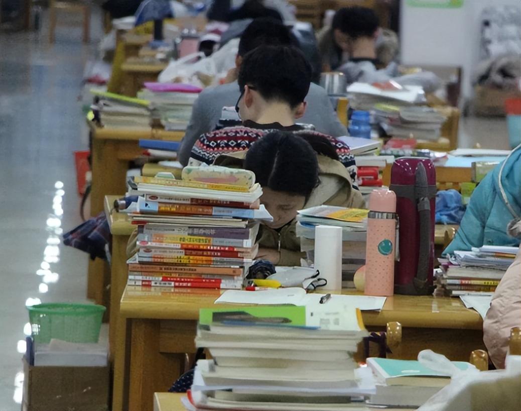 考研专业解析（考研选专业参考多）