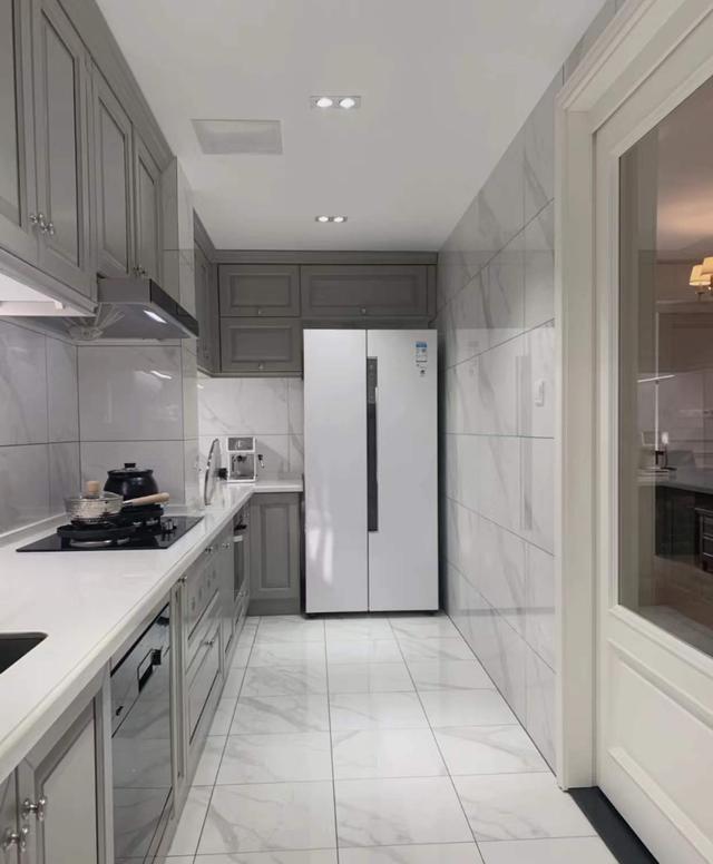 厨房吊顶一般多高，厨房吊顶多少的高度（厨房一定照顾到“10个细节”）