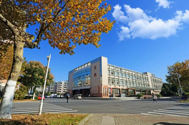 安徽财经大学是一本还是二本，安徽财经大学几本大学（安徽财经大学招生“遇冷”）