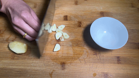 宽粉怎么做好吃，炒宽粉怎么做好吃（回家就能吃到的宽粉烧肉）