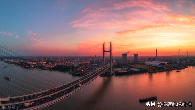 上海长宁区房价，上海长宁区是郊区还是市区（为何魔都上海楼市房价却依然涨声连连）