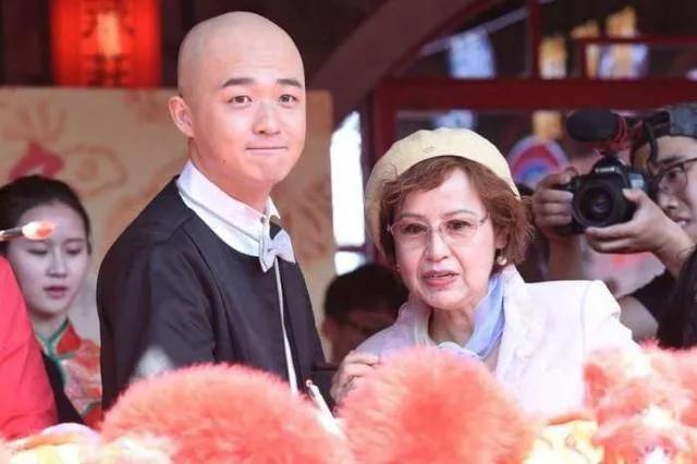 宋佳包贝尔的个人资料，宋佳包贝尔演的电影（包贝尔和包文婧的爱恨情仇）