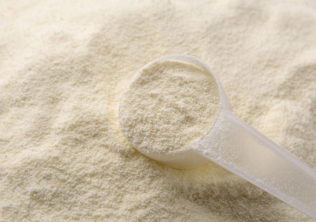 奶粉怎么区分好坏，如何辨别奶粉的好坏（如何挑选好奶粉）