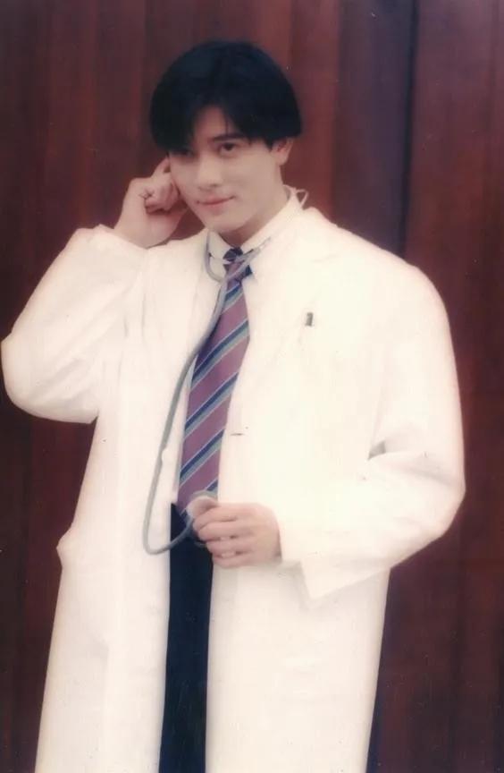 郭富城‖四大天王‖郭富城头像‖被迷倒呜呜微信，郭富城‖四大天王‖郭富城头像‖被迷倒呜呜（“四大天王”之郭富城）