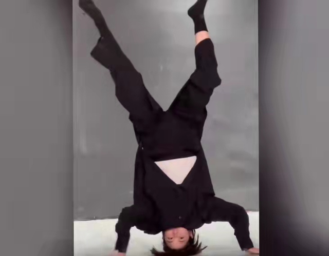 四川传媒学院是一本还是二本，四川传媒学院是几本大学（学生花式跳绳像吃炫迈）