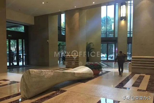 上海金茂大厦图片，上海金茂大厦传统文化（盘点上海租金前十的写字楼）