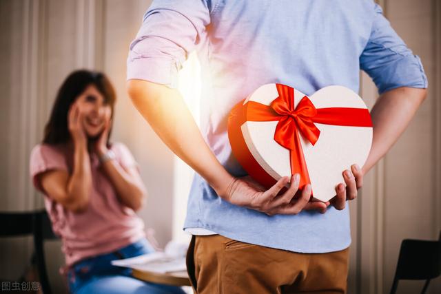 如何增进情侣的感情，情侣之间怎样增进感情（如何增进夫妻感情）