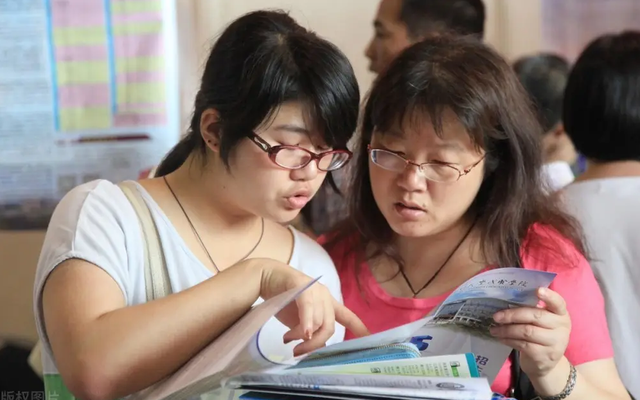 熟悉专业有何特长，有关文秘熟悉专业有何特长怎么填（6种不同类型的考生）