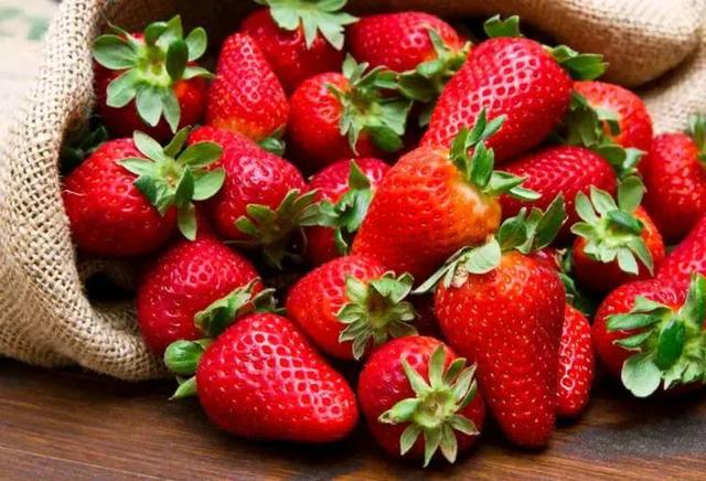 杨桃树的风水知识，杨桃树风水作用（家里要有的3种“祥云果”）