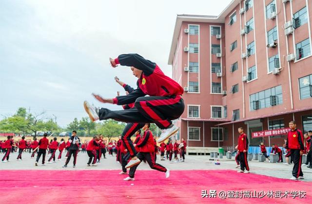 武校一年的学费多少钱，上武校一年学费大概多少钱（武校一年学费多少）