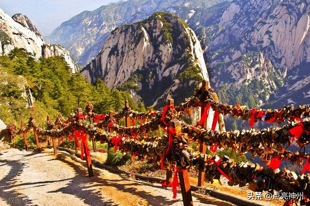 山东名山有哪些，山东名山有哪些景点（专家评出的“中华10大名山”）