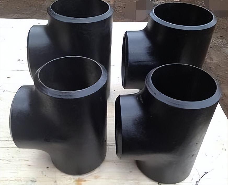 三英寸是多少厘米，四十三英寸是多少厘米（什么是英寸）