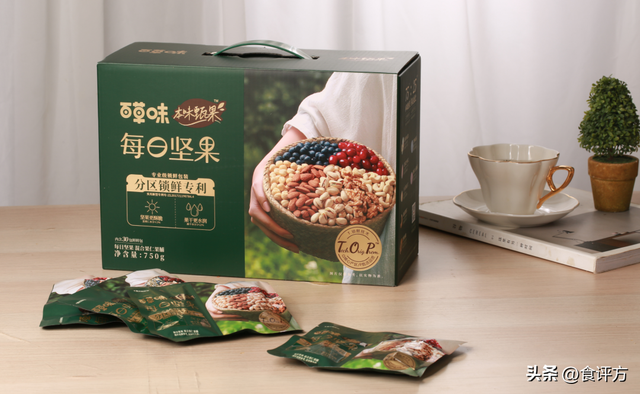 百草味零食加盟，百草味的商业模式（立足万亿休食赛道）