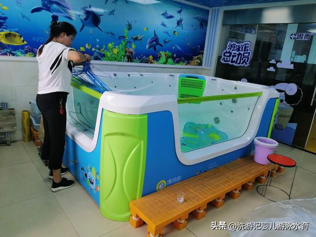 如何开家婴幼儿店，想开个母婴店初学者怎么入手（开婴儿游泳馆母婴店月子中心保健院设备清单）