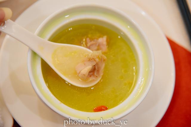 鱼子酱的营养价值，鱼子酱的四大功效（鱼子酱产销量世界第一的地方竟在浙江衢州）