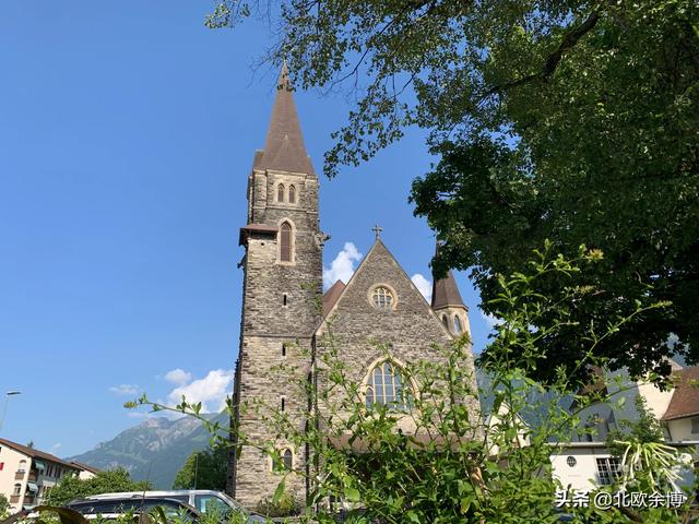 欧洲哪个国家的自然风景最美，欧洲自然风光最美的国家（瑞士最美小镇：茵特拉肯）