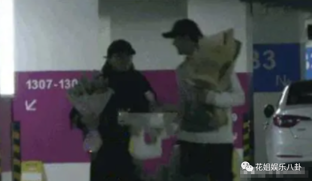 陈小艺老公刘惠宁，52岁陈小艺婚后绯闻（丈夫坐轮椅她却多次牵手小鲜肉）